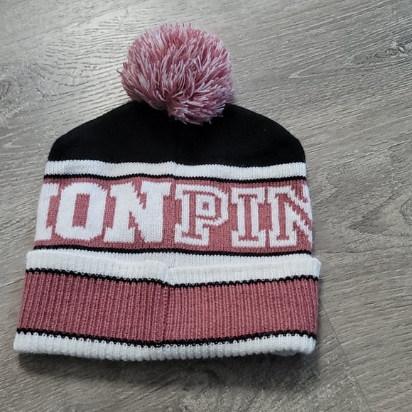 Pink beanie - Picture 2 of 3